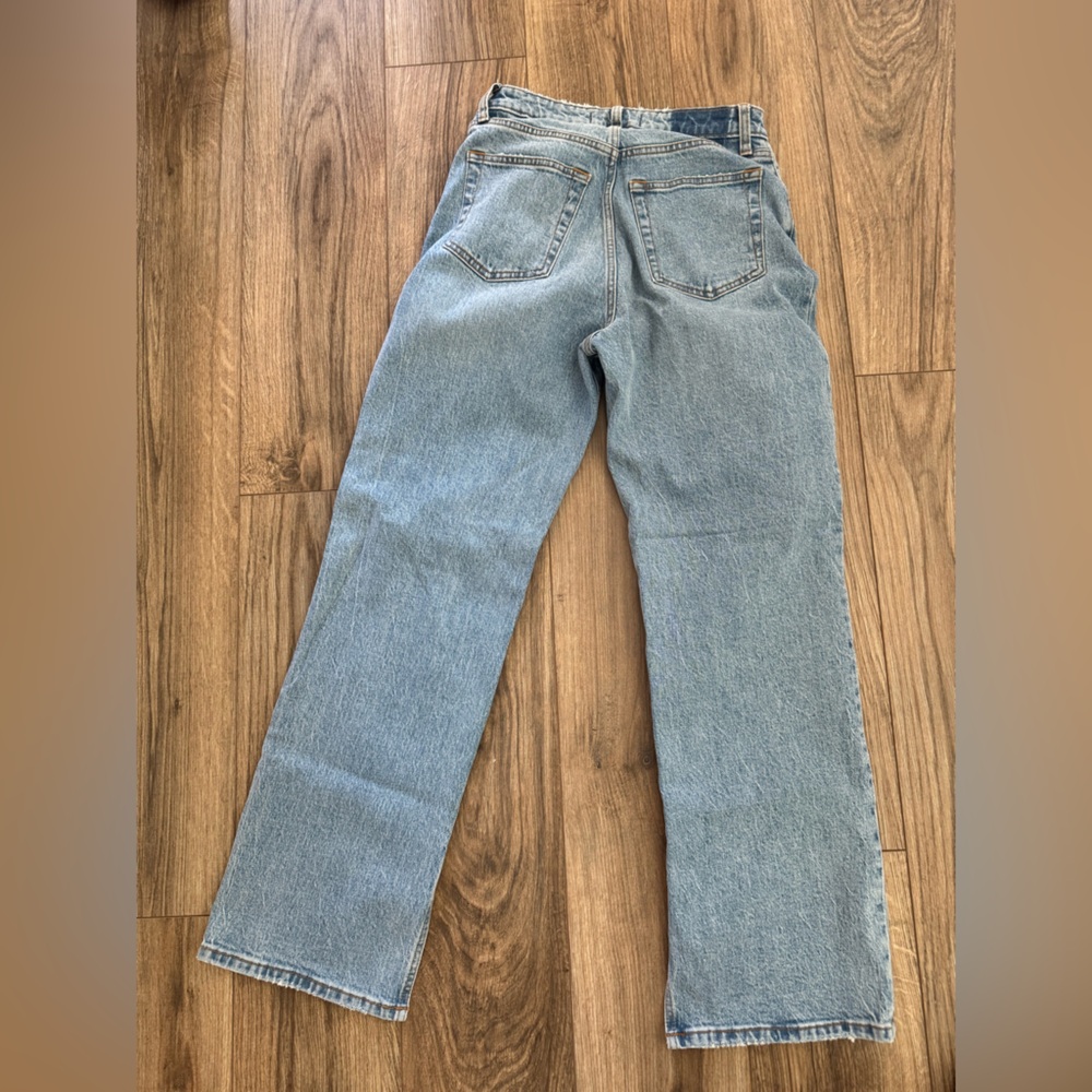Abercrombie & Fitch The 90’s Relaxed Jean High Rise Curve Love - Picture 2 of 3